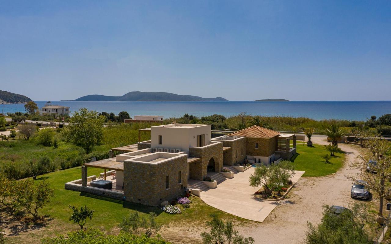 Quinta Essentia Suites Foiníki 外观 照片