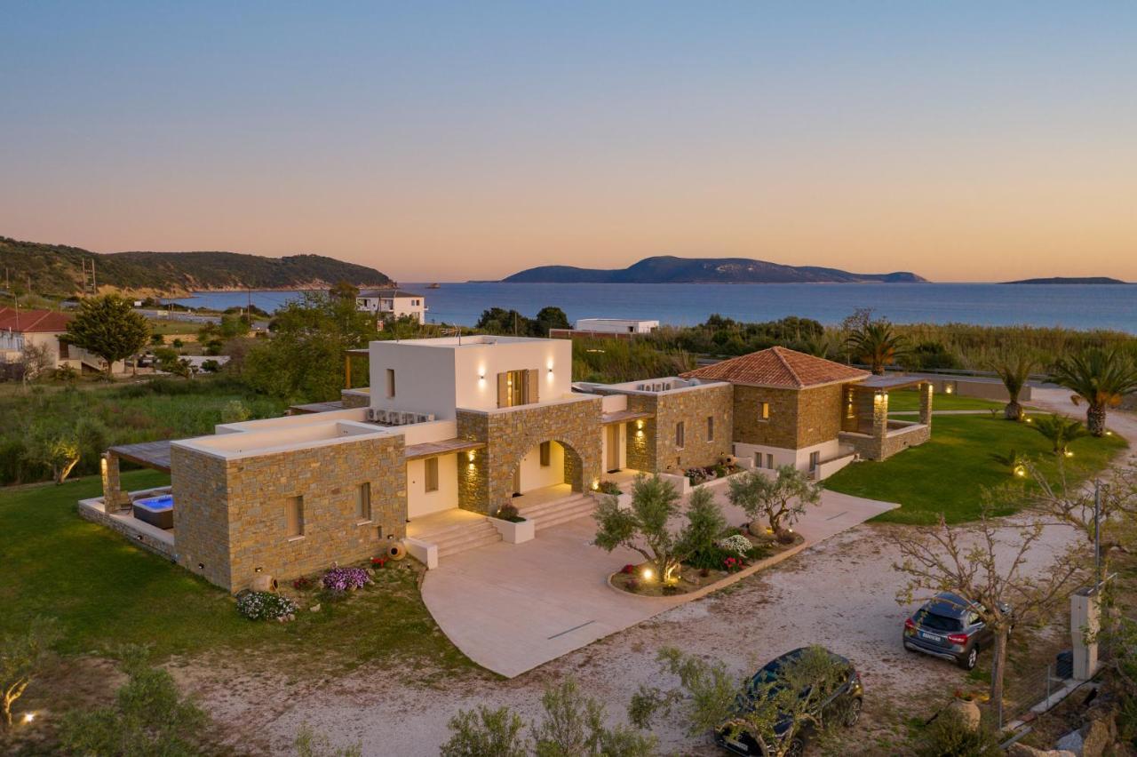 Quinta Essentia Suites Foiníki 外观 照片